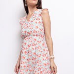 Robe à fleurs imprimées